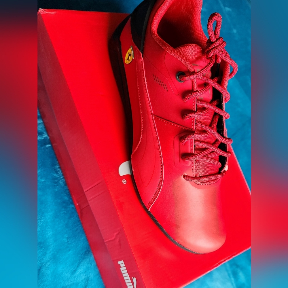 PUMA Ferrari Drift Cat Delta shoes